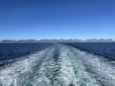 Our boat leaves a wake chemtrail