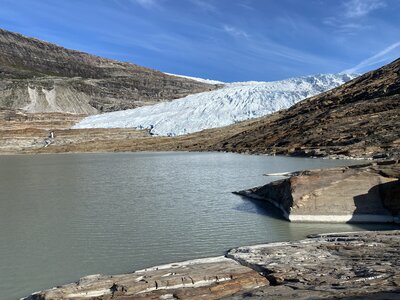 The glacier tongue of Østre Svartisen