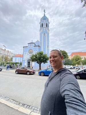 0.5-Selfie of Pim at Farský kostol sv. Alžbety (The Blue Church) in Bratislava